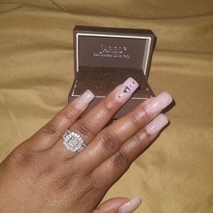 Meet your Posher, Embrea